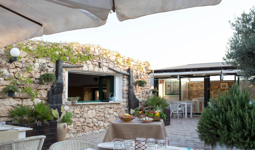 Hotel I Dammusi Di Borgo Cala Creta Lampedusa Exterior foto