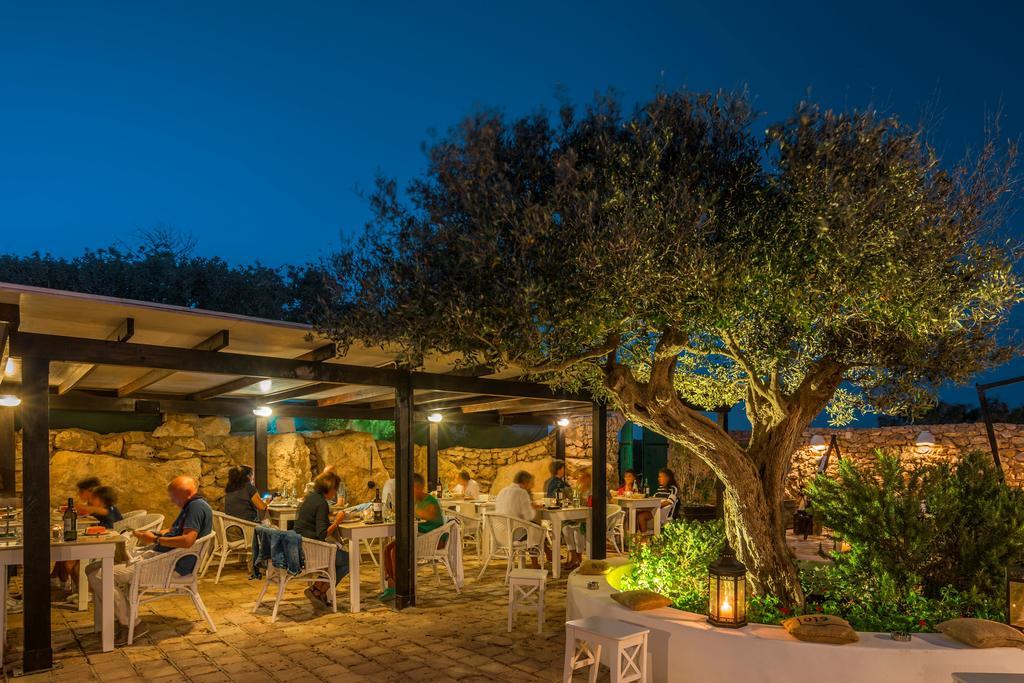 Hotel I Dammusi Di Borgo Cala Creta Lampedusa Exterior foto